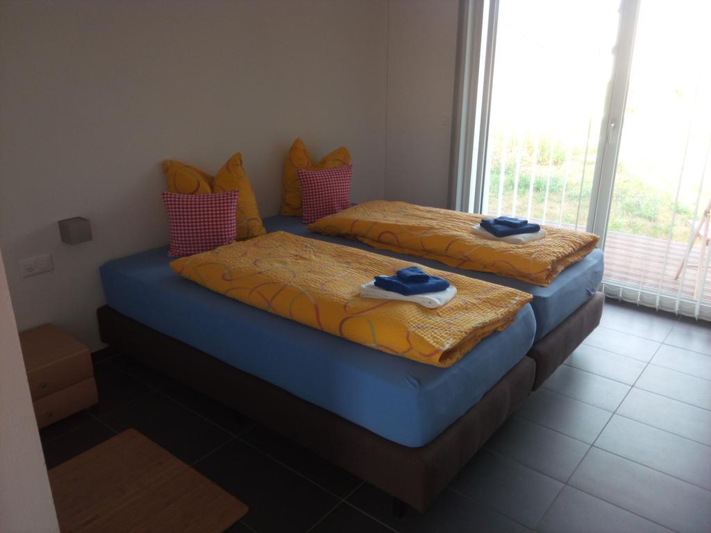 Bed And Breakfast Villa Hallau מראה חיצוני תמונה